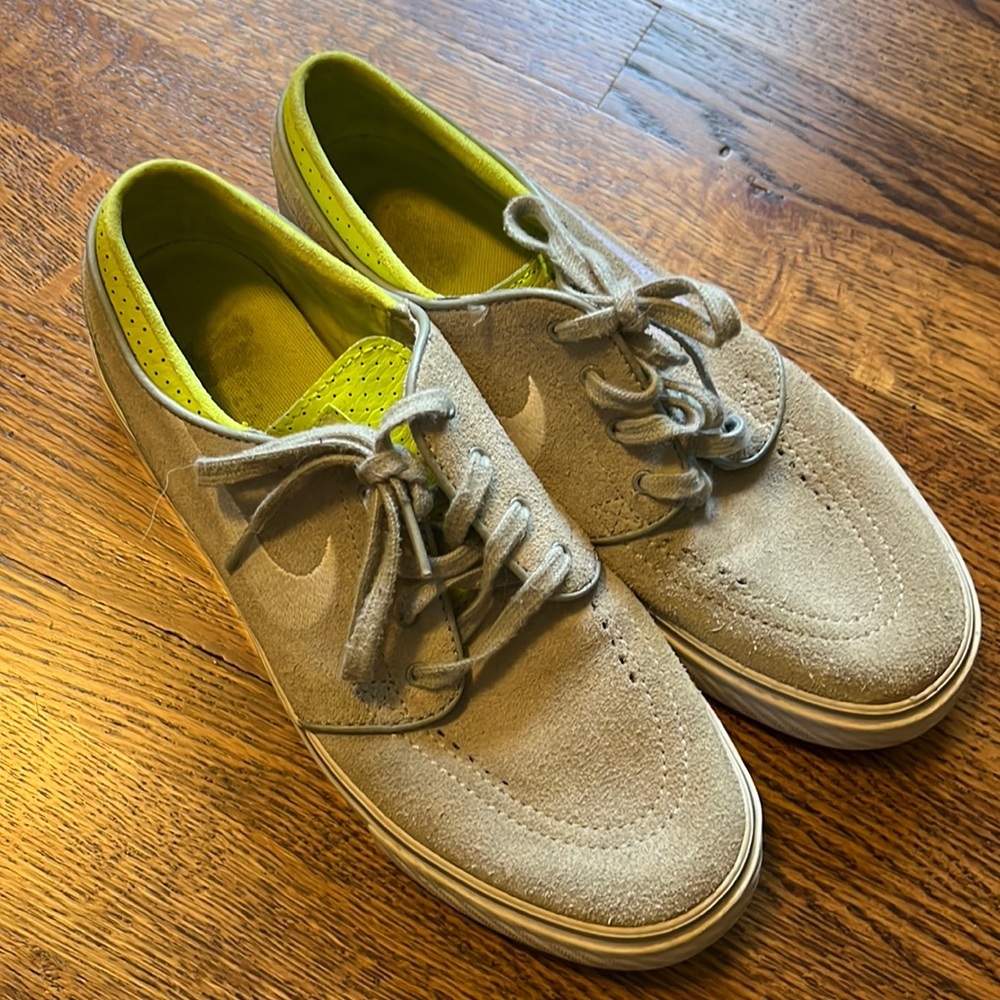 Nike Grey/Lime Suede Lace-up Loafer Men’s 7.5